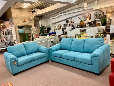 dynasty furniture outlet.